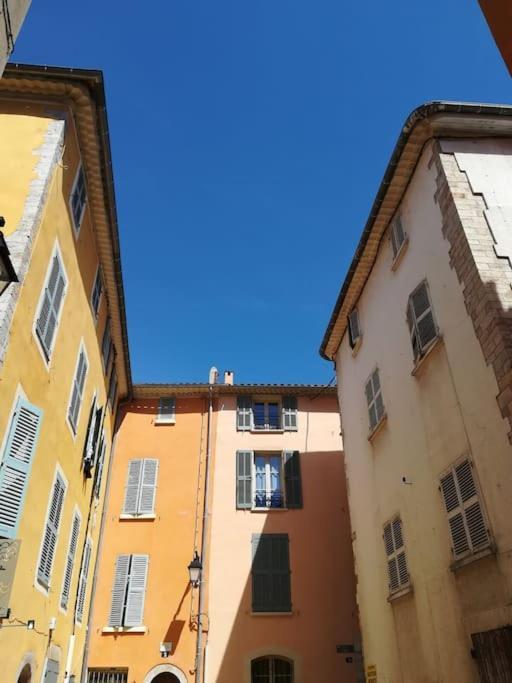 Apartament Les Jardins Du Luxembourg Hyères Zewnętrze zdjęcie